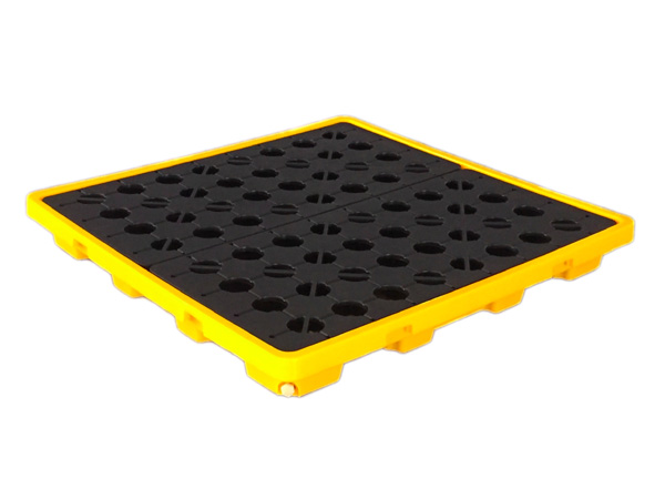 4 Drum Low Profile Spill Containment Pallet with Drain